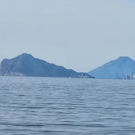 Vista Mare Lipari Isole Eolie Con Parcheggio Apartmán *